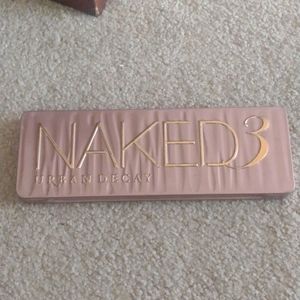 Naked 3 Pallette